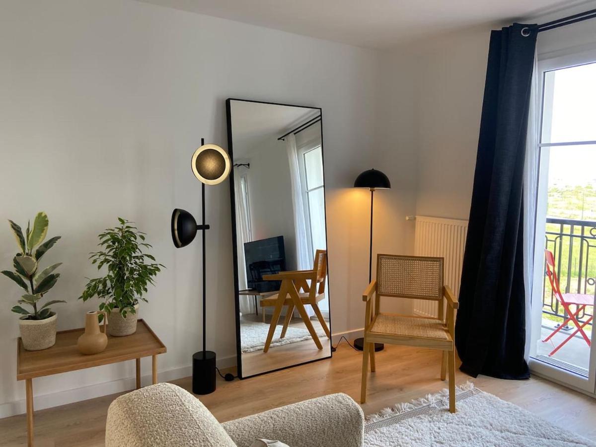 Appartamento Disneyland Minimalist Lifestyle - 5 Pax Serris Esterno foto